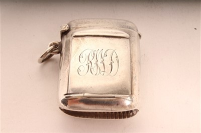 Lot 471 - Edwardian silver vesta of rectangular form, with concealed photograph frame compartment