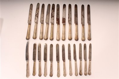 Lot 383 - Selection early Victorian table knives, silver Kings pattern handles, steel blades, Sheffield 1837