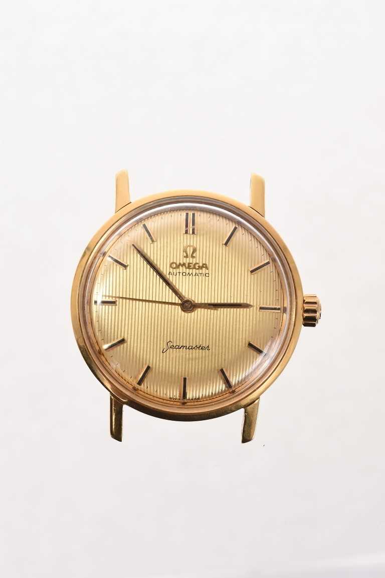 Lot 733 - 1960s gentlemen’s 18ct gold Omega Automatic Seamaster wristwatch