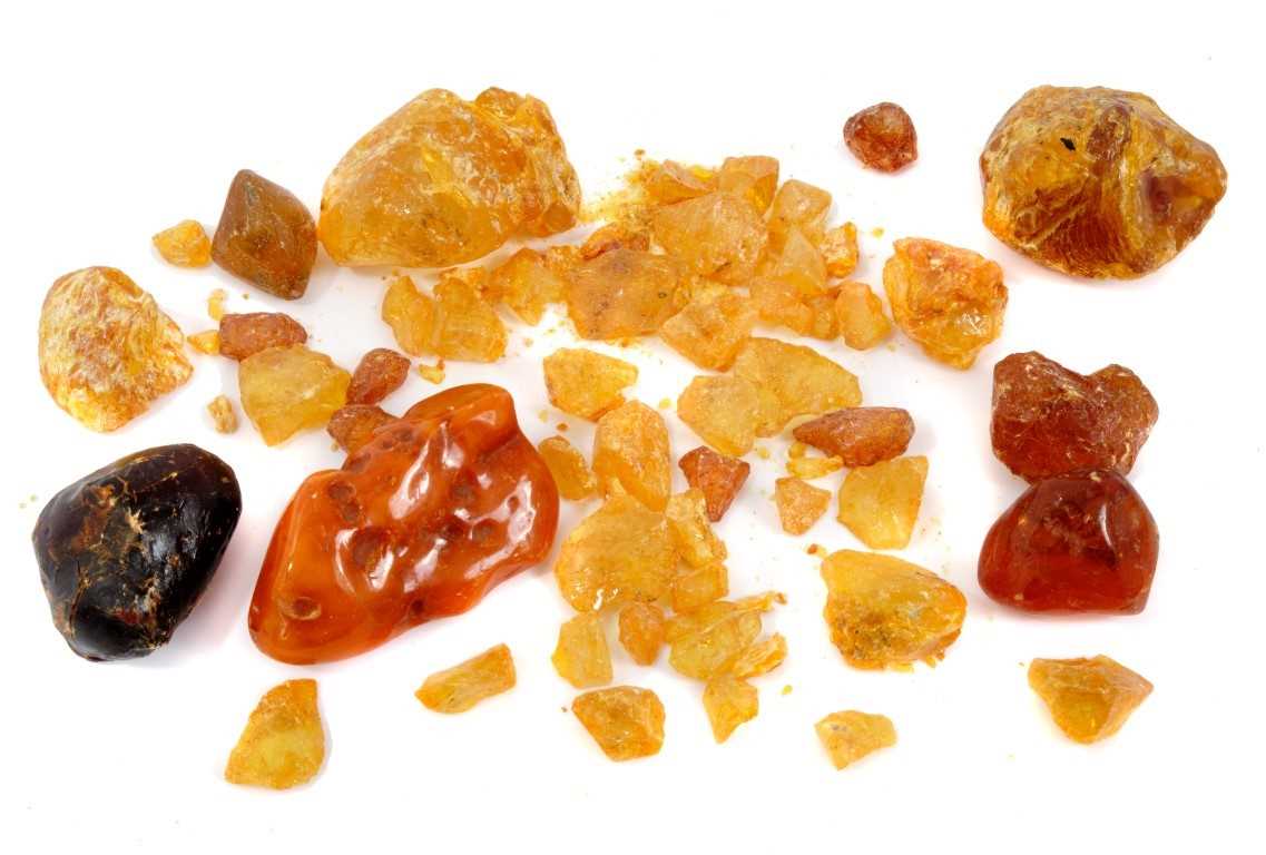 Lot 878 - Group of amber specimens
