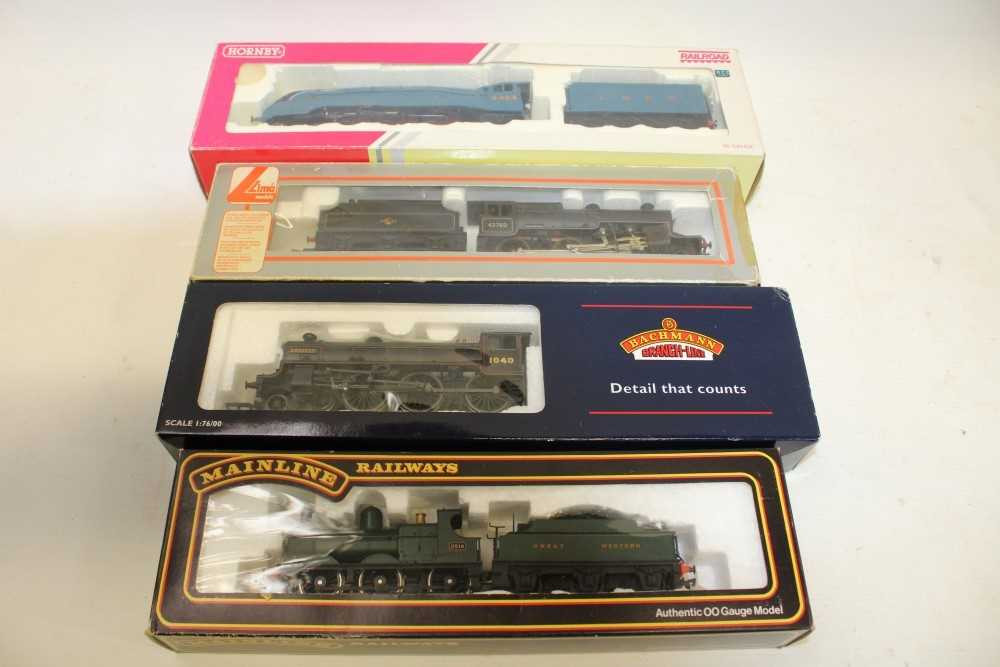 Lot 2815 - Railway – Bachmann B1 1040 ‘Roedeer’ LNER, 31-706, Mainline 2301 Class (Dean Goods) 0-6-0 locomotive GWR Green 54156, Lima 2-6-0 locomotive no. 12760, Hornby LNER Falcon (body damage) R2779, all bo...