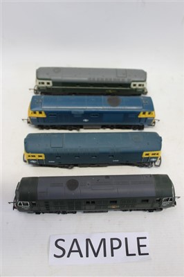 Lot 2821 - Railway – 00 gauge selection of unboxed diesel locomotives and coaches – including Inter City, Hornby, Tri-ang, Lima and others (qty)