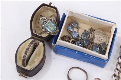 Lot 3239 - Victorian leather jewellery box containing silver and white metal jewellery