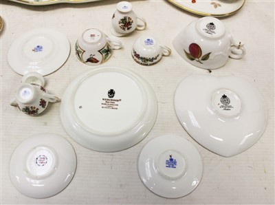 Lot 2006 - Selection of miniature china – including Wedgwood Wild Strawberry, Wedgwood Kutani Crane, Coalport, Royal Worcester, Spode, etc