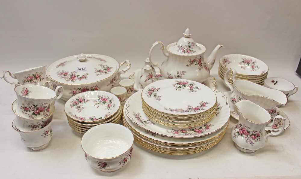 Lot 2013 - Royal Albert Lavender Rose pattern tea and dinner service (42 pieces)