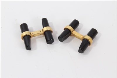 Lot 3250 - Pair silver gilt onyx baton cufflinks