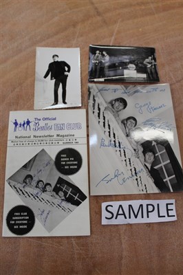 Lot 2430 - Selection of Beatles memorabilia including official Beatles Fan Club membership card No. 10755, newsletter dated June 1963, magazines and photos etc
