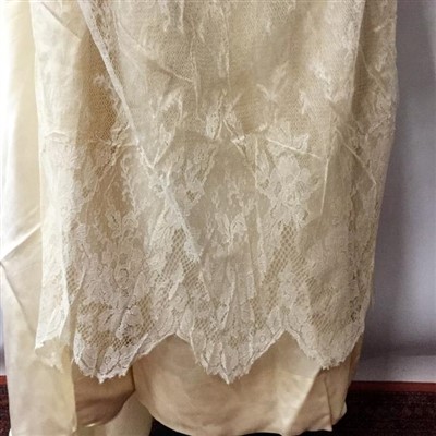 Lot 3063 - 1920s fine lingerie and silk wedding dress