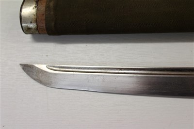 Lot 842 - Japanese katana, probably mid-17th century, carved fullered blade