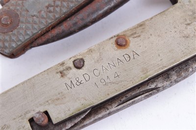 Lot 843 - First World War Canadian folding military pocket knife, marked M&D Canada, 1914, together with a Second World War Navy clasp knife by Joseph Rogers (2)