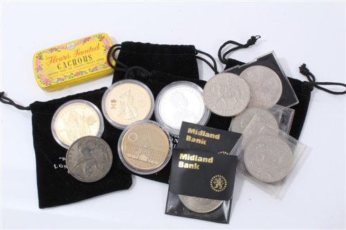 Lot 166 - World – mixed coinage – to include U.S. ‘Jewellery’ yellow metal Twenty Dollars 1900s (N.B. highly polished), set in yellow metal pendant mount (N.B. not hallmarked, total weight 39.1 grams), with...