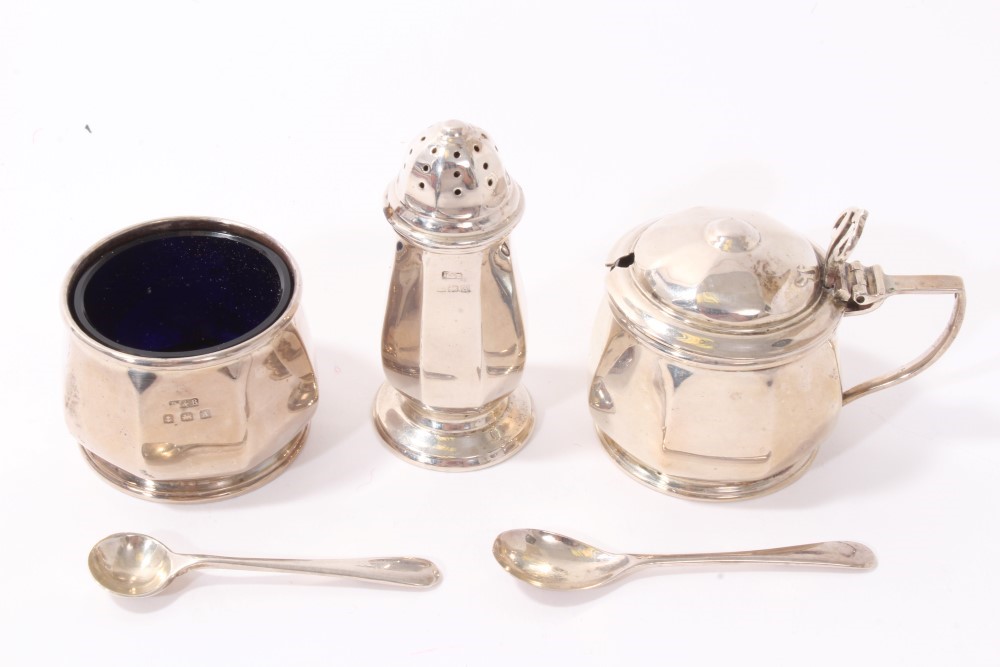 Lot 232 1920s silver six piece cruet set