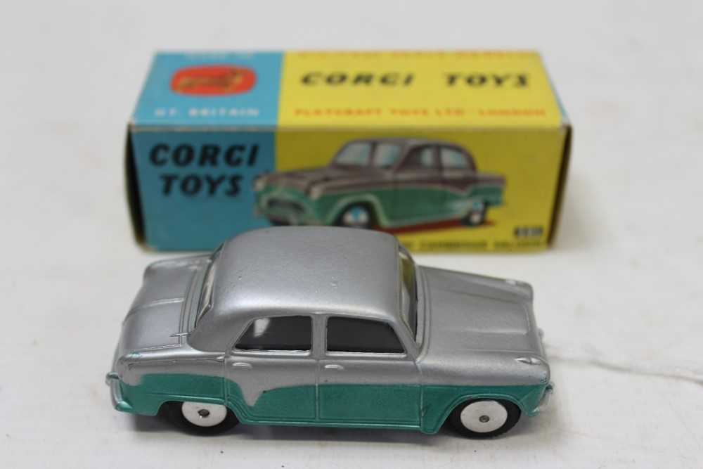 Lot 2831 - Corgi Austin Cambridge Saloon, silver / green no. 201, in original box