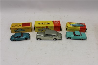 Lot 2835 - Diecast Dinky 2½ litre V8 Daimler no. 146, Rolls-Royce Phantom V silver / white no. 198, Borgward Coupe Isabella – French, light blue no. 549, all boxed (3)