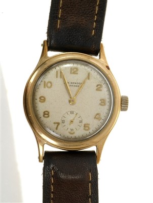 Lot 727 - 1940s gentlemen’s 9ct gold wristwatch retailed by J W Benson