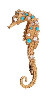 Lot 635 - Unusual gold and gem set seahorse brooch