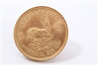 Lot 210 - South Africa – gold Krugerrand 1975 (1oz fine gold).  UNC (1 coin)