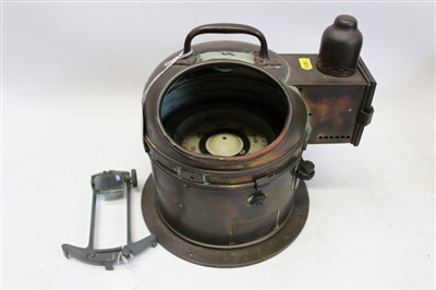 Lot 3580 - Ship's binnacle compass in a brass case, with pattern plate and separate lens (2)