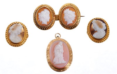 Lot 637 - Pair of Victorian carved sardonyx buttons, cameo brooch and pendant