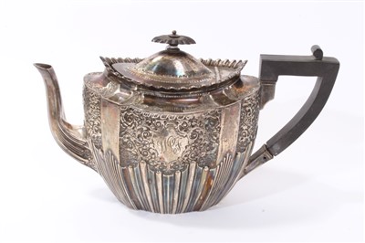 Lot 221 - Victorian silver teapot