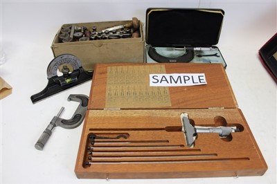 Lot 3640 - Selection of engineering tools and gauges - including micrometres and other items