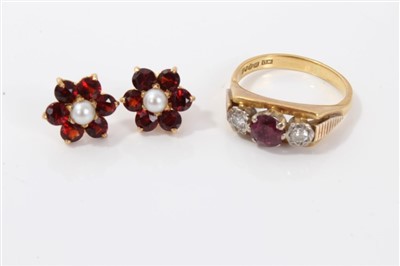 Lot 3286 - Gold (18ct) ruby and diamond three stone ring and pair gold (9ct) garnet and pearl flower head earrings