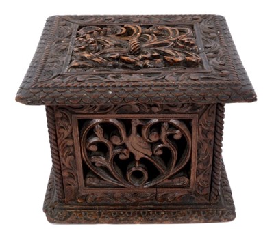 Lot 617 - 18th century Continental carved oak carriage warmer