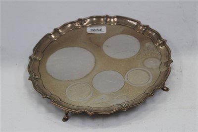 Lot 3654 - Georgian style pie-crust salver