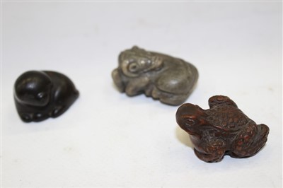 Lot 3685 - 19th Century Japanese carved horn netsuke