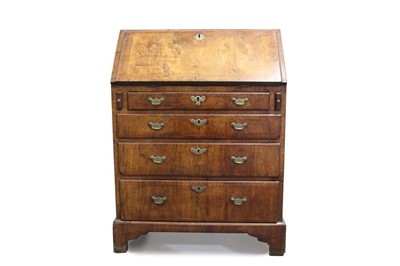 Lot 1415 - Good early 18th century walnut crossbanded and boxwood strung bureau