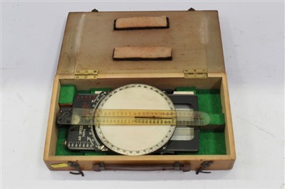 Lot 235 - 1940s / 1950s Course and Speed Calculator Mk IIA no. 10642, in a fitted case
