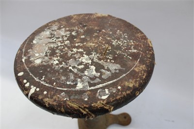 Lot 3738 - Vintage cast iron Singer machinists’ stool with revolving wooden seat