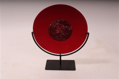 Lot 2209 - Stylish Murano red and black glass plate on stand