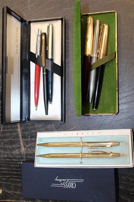 Lot 3799 - Pens including Parker and Cross ball point pen set