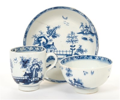Lot 154 - 18th century Lowestoft blue and white coffee cup, tea bowl and saucer, all Chinese fence decoration