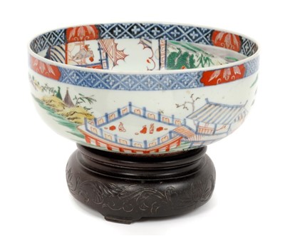 Lot 65 - 19th century Japanese Imari bowl