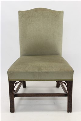 Lot 1527 - George III Gainsborough chair