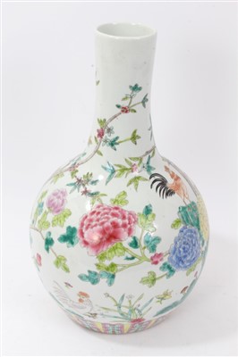 Lot 135 - 20th century Chinese bottle vase