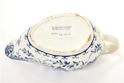 Lot 186 - 18th century Worcester blue and white ‘full moon’ pattern sauce boat and ‘floral spray’ pattern dish