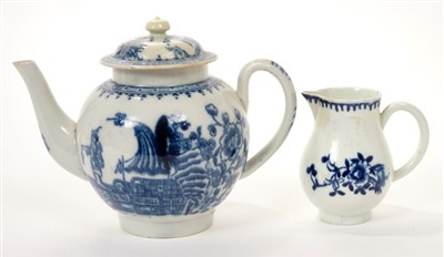 Lot 192 - 18th century Pennington Liverpool blue and white teapot and cover, 18cm and sparrow beak cream jug