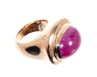 Lot 675 - Cabochon ruby ring, untreated, estimated to weigh 9.40cts, 18ct setting