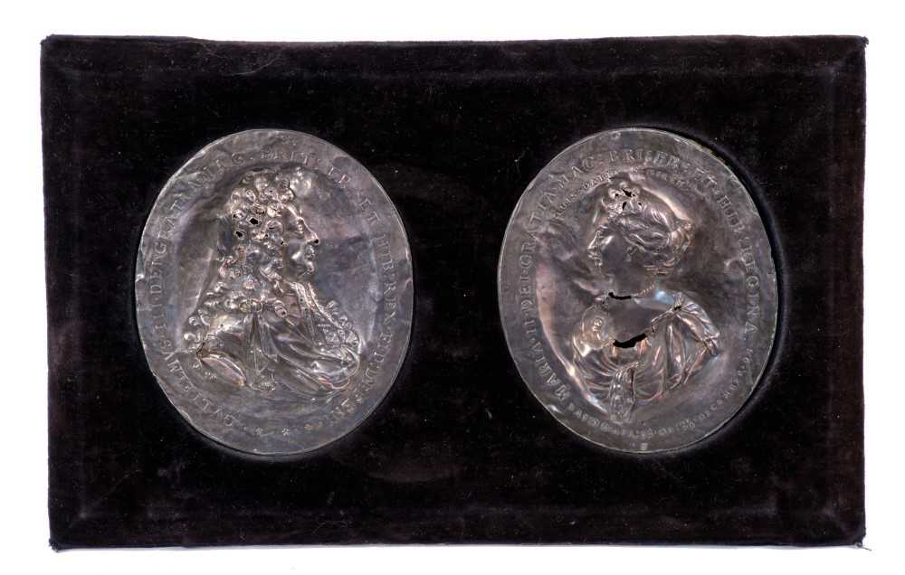 Lot 76 - Rare pair of William & Mary period silver retainer badges