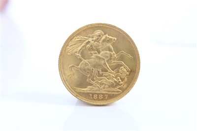 Lot 217 - G.B. gold Sovereign Victoria J.H.