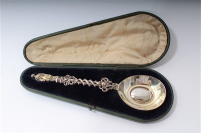 Lot 463 - Victorian silver anointing spoon in original case - London 1857