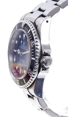 Lot 720 - Rolex Oyster Perpetual Sea-Dweller 4000 stainless steel wristwatch, model 16600. Serial No. Y510092