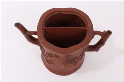 Lot 216 - Unusual 19th century Chinese terracotta glazed teapot and cover with double spouts, 16.5cm