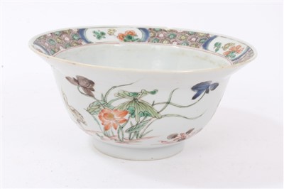 Lot 244 - Late17th century Chinese famille verte bowl with painted crane, flower and insect decoration, 15.5cm