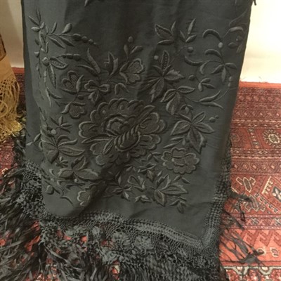 Lot 3061 - Victorian embroidered wool shawl with plaited and woven silk ribbon fringing plus a similar green wool shawl and a printed paisley shawl with silk fringing.
