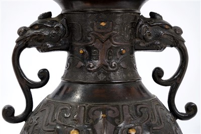 Lot 892 - Chinese archaic vase bronze vase