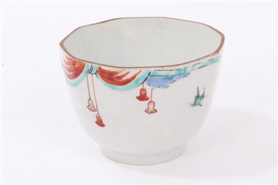 Lot 268 - 18th century English Kakiemon palette tea bowl of faceted form - possibly Chelsea Derby, 5cm